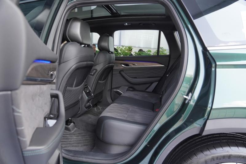 Bộ đôi xe Trung Quốc Geely Coolray và Monjaro loay hoay vớt vát doanh số - Ảnh 3. Bộ đôi xe Trung Quốc Geely Coolray và Monjaro loay hoay vớt vát doanh số - Ảnh 3.