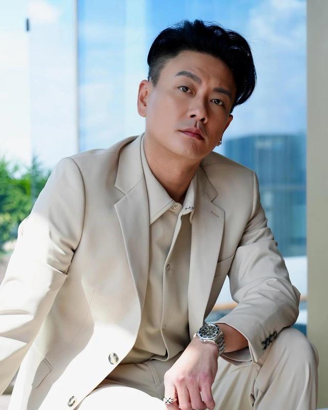 Huỳnh Tông Trạch phủ nhận yêu bạn diễn, tuyên bố thích sống độc thân - Ảnh 2.