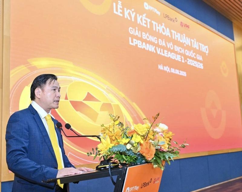 V-League thay logo, thưởng 5 tỉ đồng cho đội vô địch- Ảnh 1. V-League thay logo, thưởng 5 tỉ đồng cho đội vô địch- Ảnh 1.