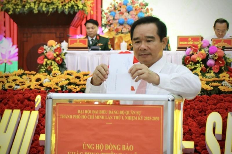 TP.HCM xây dựng lực lượng vũ trang mẫu mực, tiêu biểu, vững mạnh từ gốc rễ - Ảnh 1.