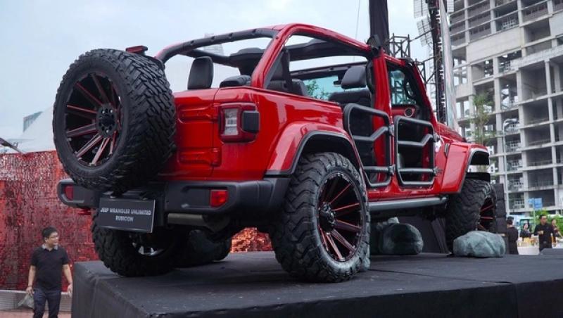 Jeep Wrangler Unlimited Rubicon độ 'trần trụi' độc nhất, giá gần 3,4 tỉ tại Việt Nam - Ảnh 3.