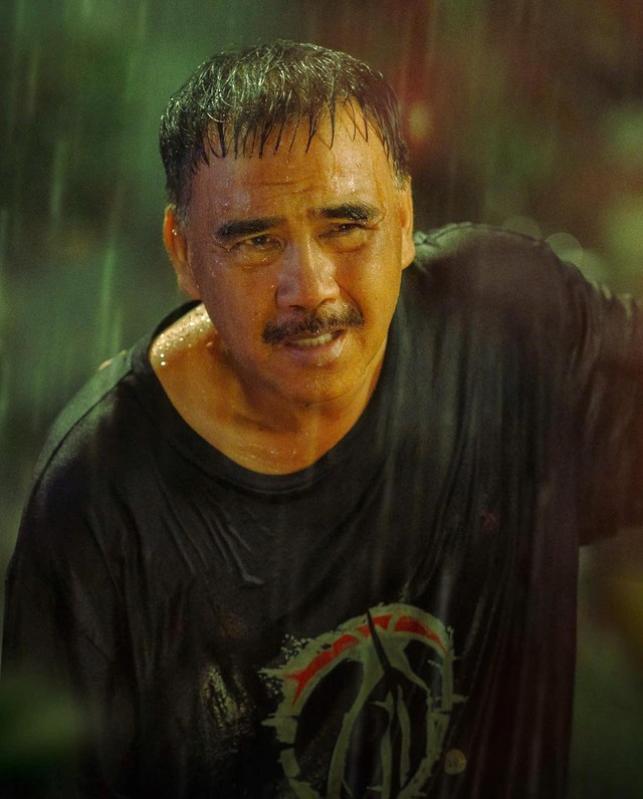 - Ảnh 1. 'Chốt đơn' có doanh thu ảm đạm, đạo diễn trải lòng - Ảnh 1.