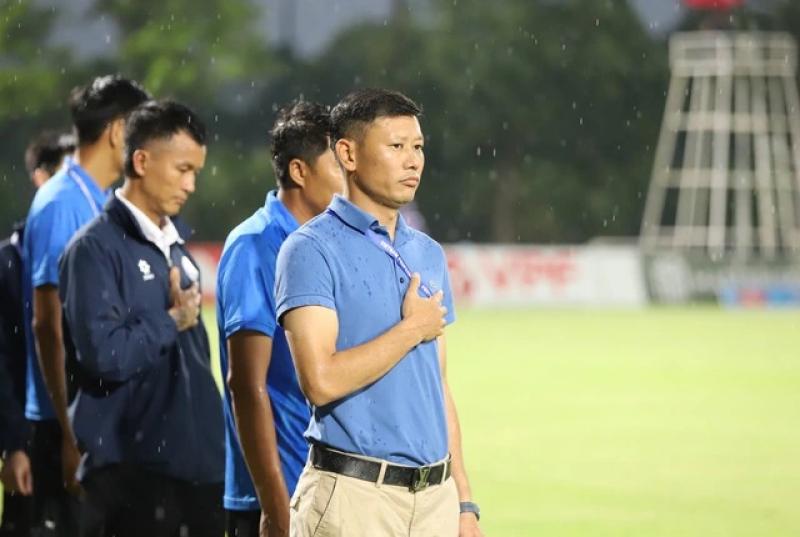 Thiếu tướng Lê Vân nói điều tâm huyết, HLV Thạch Bảo Khanh: 'PVF-CAND sẽ tạo bất ngờ ở V-League'- Ảnh 2. Thiếu tướng Lê Vân nói điều tâm huyết, HLV Thạch Bảo Khanh: 'PVF-CAND sẽ tạo bất ngờ ở V-League'- Ảnh 2.
