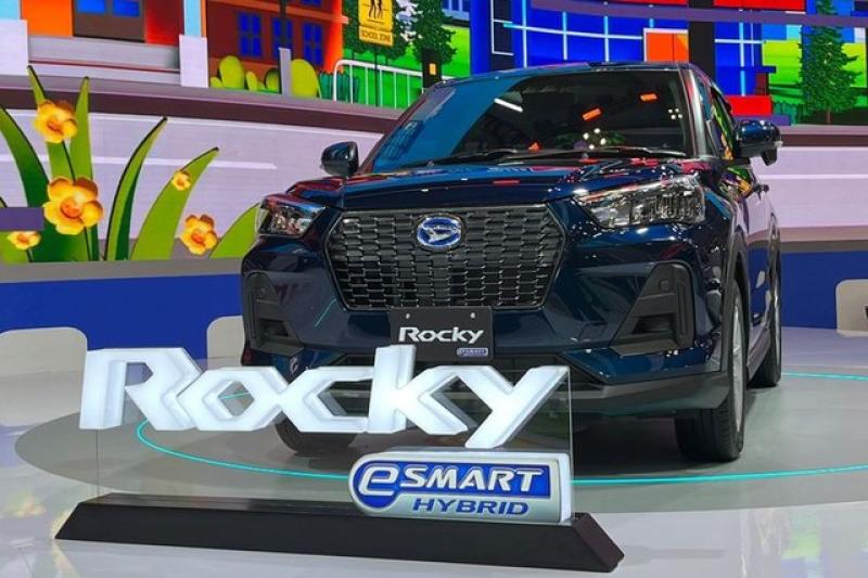 Xe SUV giá rẻ của Toyota tại Đông Nam Á sắp có bản hybrid - Ảnh 2.