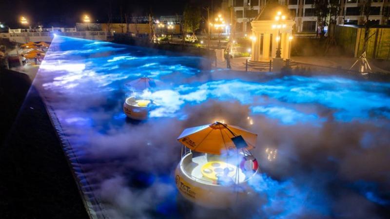 Chiêm ngưỡng vẻ đẹp siêu thực trên Dòng sông Ánh sáng T&T City Millennia - Ảnh 5.