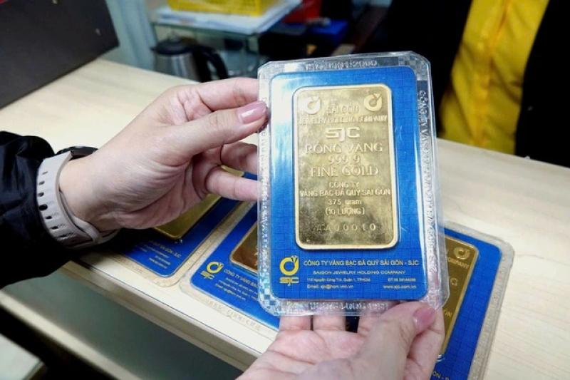 Giá vàng hôm nay 5.8.2025: Đồng loạt tăng- Ảnh 1. Giá vàng hôm nay 5.8.2025: Đồng loạt tăng- Ảnh 1.