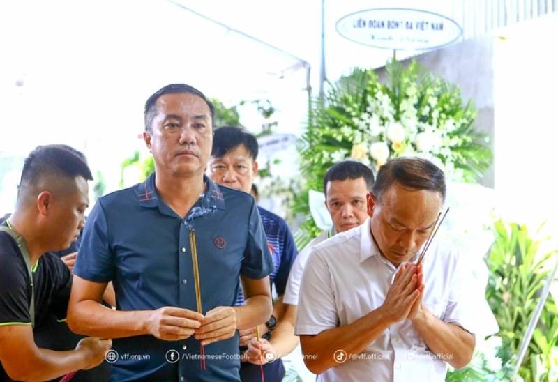 ‘Đêm trắng’ cuối cùng bên trọng tài Trần Đình Thịnh, VFF thay đổi thời gian tập huấn- Ảnh 6. ‘Đêm trắng’ cuối cùng bên trọng tài Trần Đình Thịnh, VFF thay đổi thời gian tập huấn- Ảnh 6.