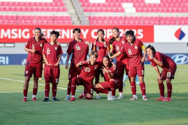 AFF Cup nữ: Thái Lan thắng cực đậm Campuchia, dẫn đầu bảng A- Ảnh 1. AFF Cup nữ: Thái Lan thắng cực đậm Campuchia, dẫn đầu bảng A- Ảnh 1.